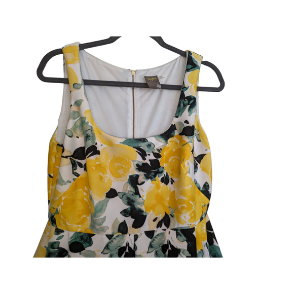 Taylor Women's 10 Floral Dress White Yellow Green Black Fit & Flare Spring - Picture 10 of 13